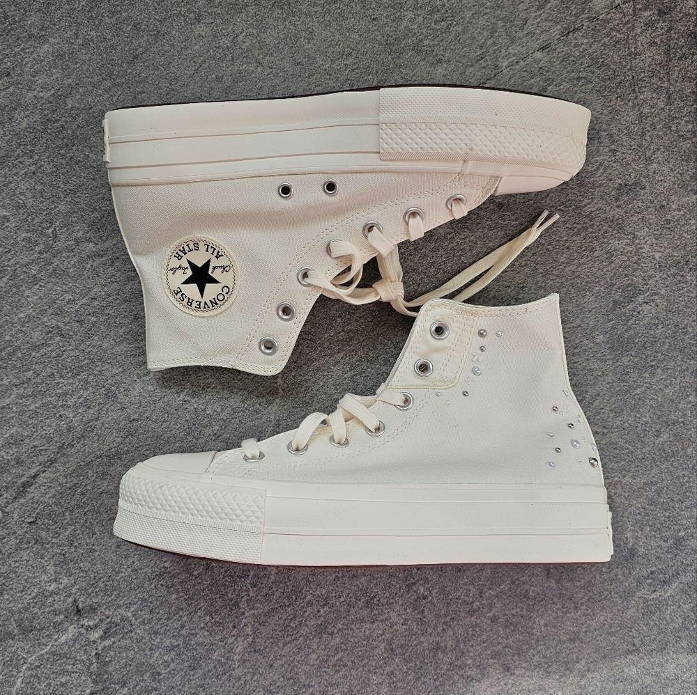 NWT Chuck Taylor All Star Lift Platform Pearls & Studs - Picture 16 of 16